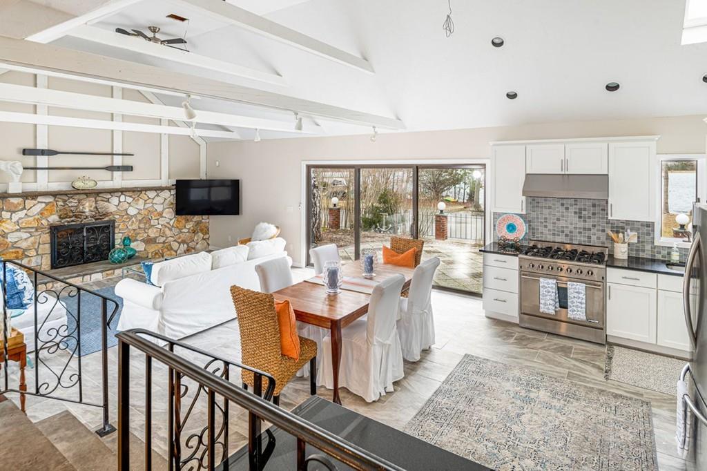 23 Marks Cove Road Wareham, MA 02571 - Photo 5 of 23 Gallery Image 5