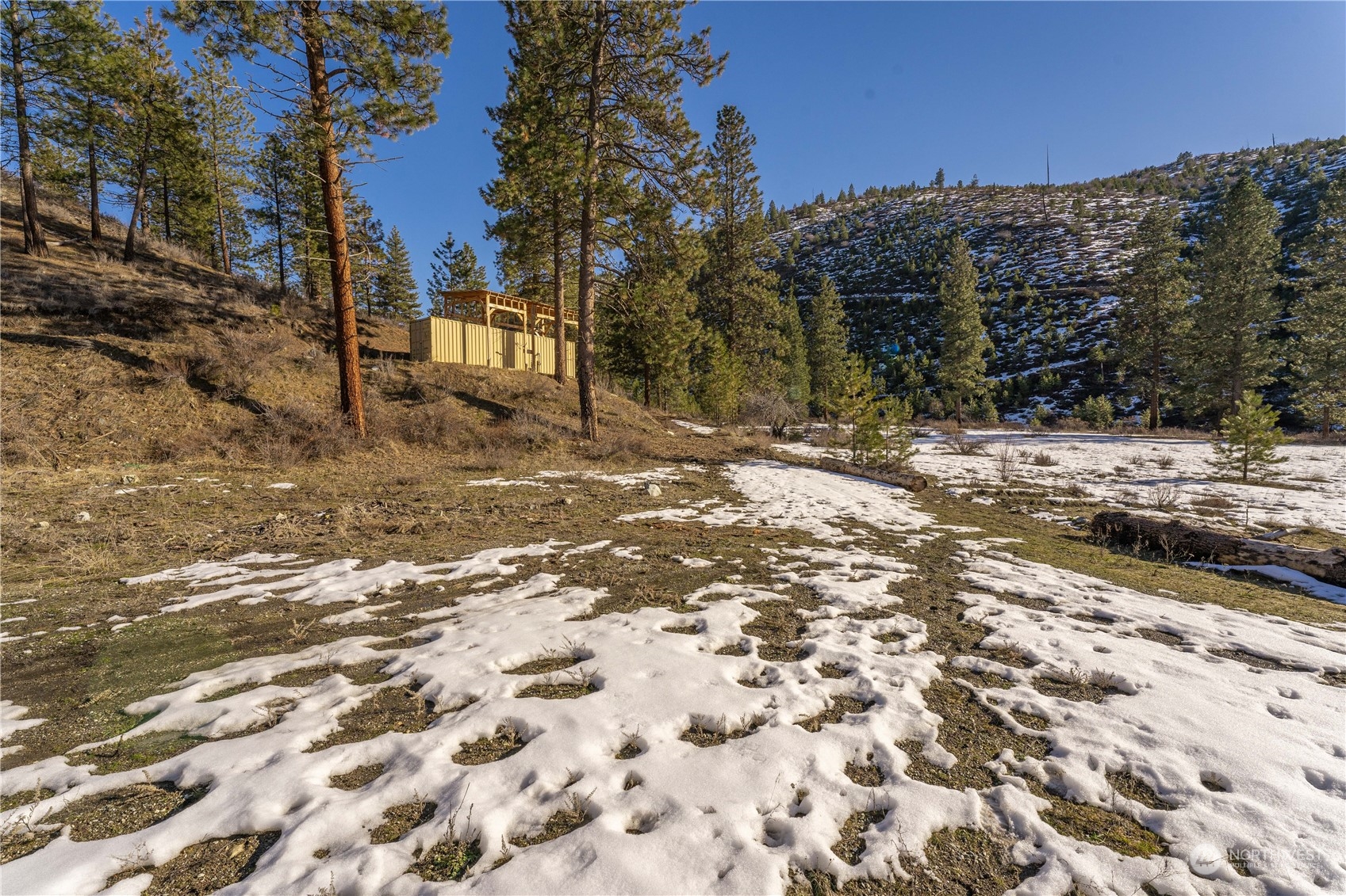 1 Moonbeam Road Manson, WA 98831 - Photo 4 of 38 Gallery Image 4