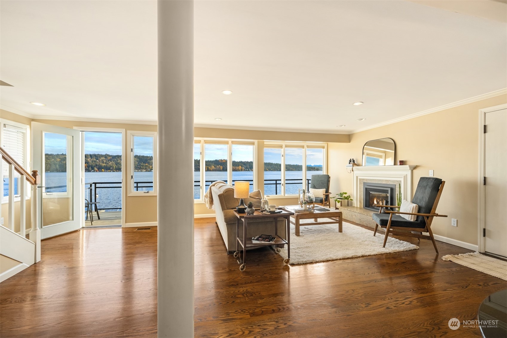 10664 Riviera Place Northeast Seattle, WA 98125 - Photo 13 of 37 Gallery Image 13