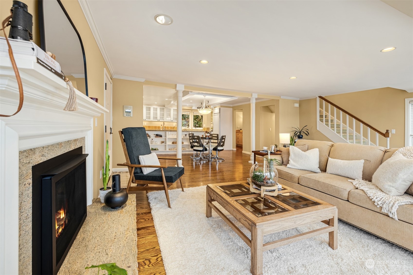 10664 Riviera Place Northeast Seattle, WA 98125 - Photo 7 of 37 Gallery Image 7