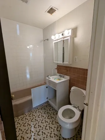 $2,600 | 200 Central Street, Unit 12, Stoneham, MA 02180