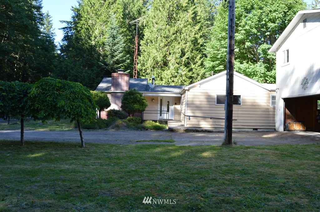2217 Tower Road Castle Rock, WA 98611 - Photo 1 of 25 Gallery Image 1
