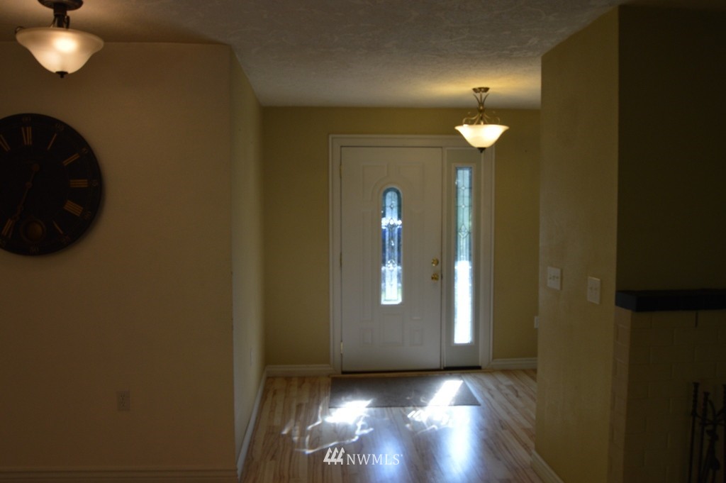 2217 Tower Road Castle Rock, WA 98611 - Photo 2 of 25 Gallery Image 2