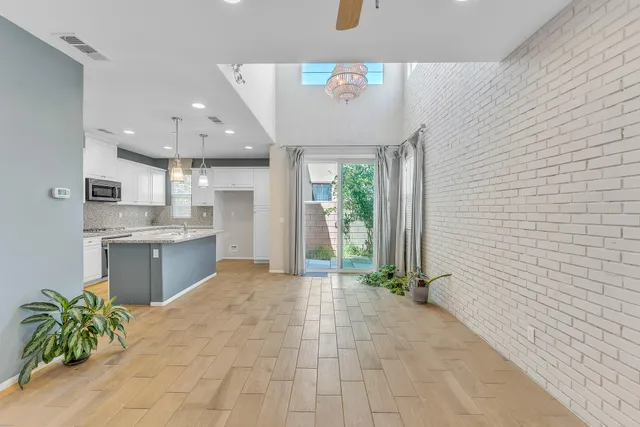 $465,000 | 232 Paseo Gusto, Unit 122, Palm Desert, CA 92211