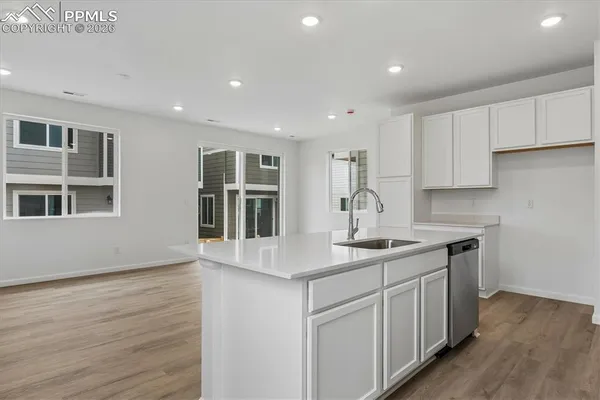 $404,950 | 850 Tenebris Point, Colorado Springs, CO 80915