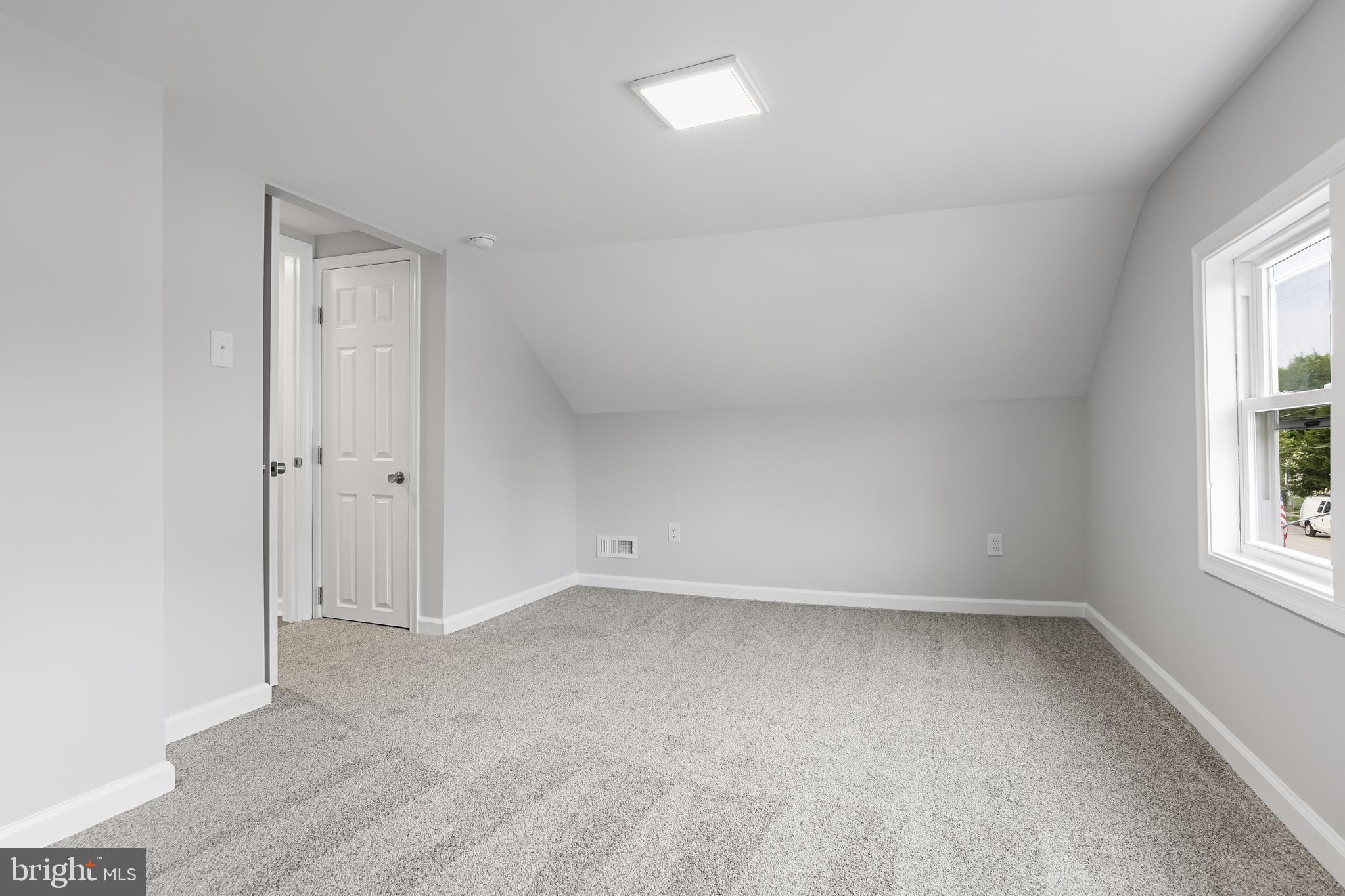 57 Watson Boulevard Clementon, NJ 08021 - Photo 13 of 15