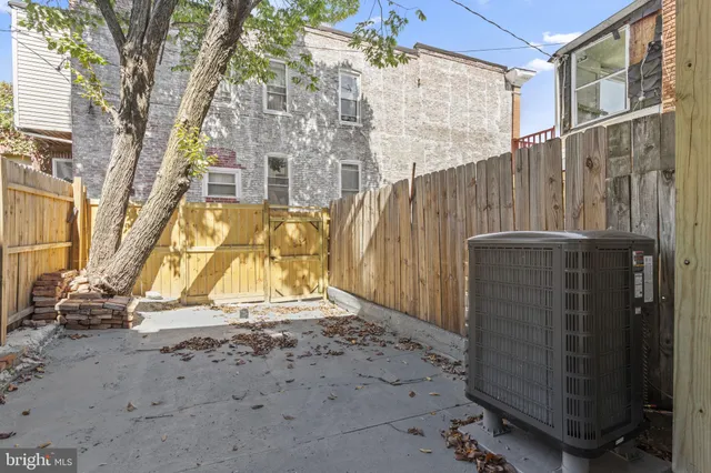 $2,000 | 1934 East Lafayette Avenue, Baltimore, MD 21213