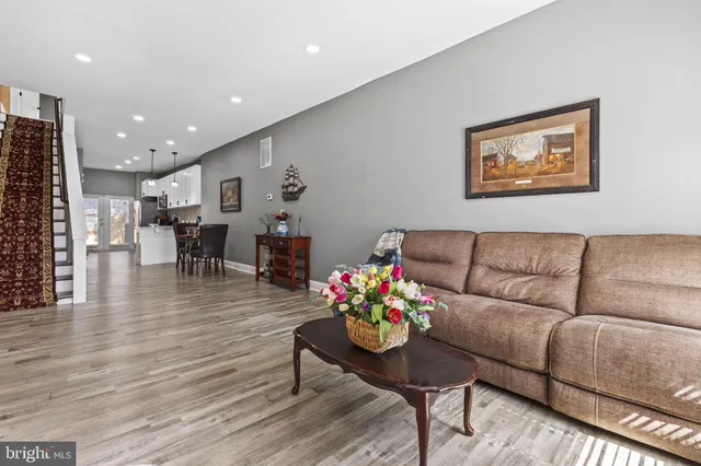 $2,000 | 1934 East Lafayette Avenue, Baltimore, MD 21213