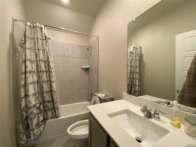 $365,000 | 215 Condor Pass, Caddo Mills, TX 75135