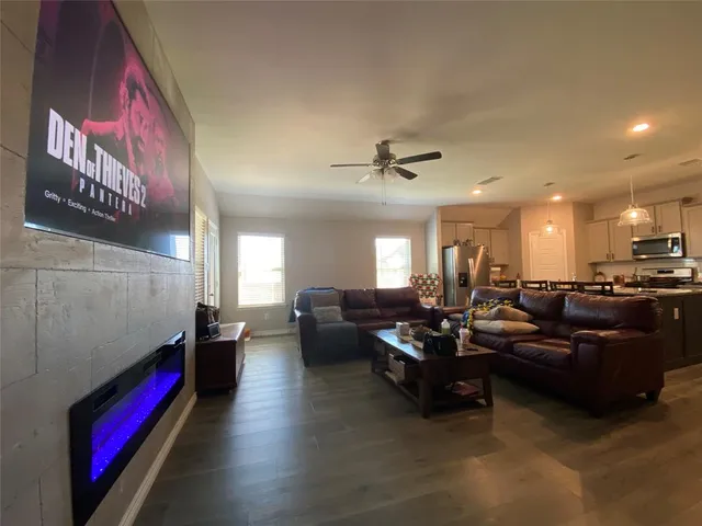 $365,000 | 215 Condor Pass, Caddo Mills, TX 75135