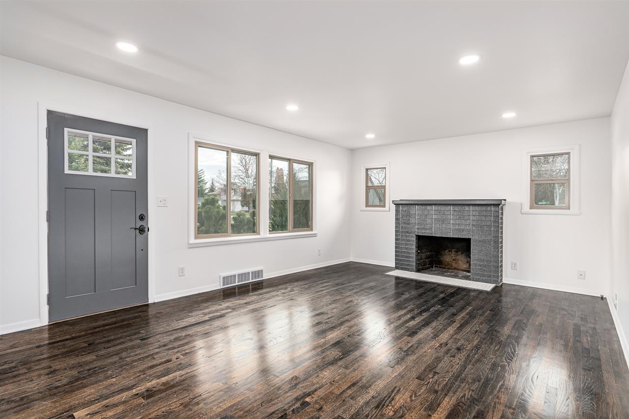 803 North Wilbur Road Spokane Valley, WA 99206 - Photo 3 of 17 Gallery Image 3