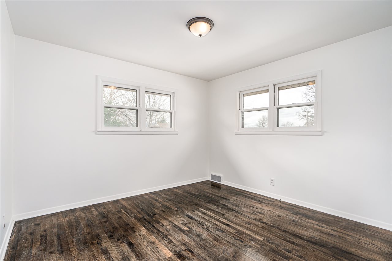 803 North Wilbur Road Spokane Valley, WA 99206 - Photo 9 of 17 Gallery Image 9