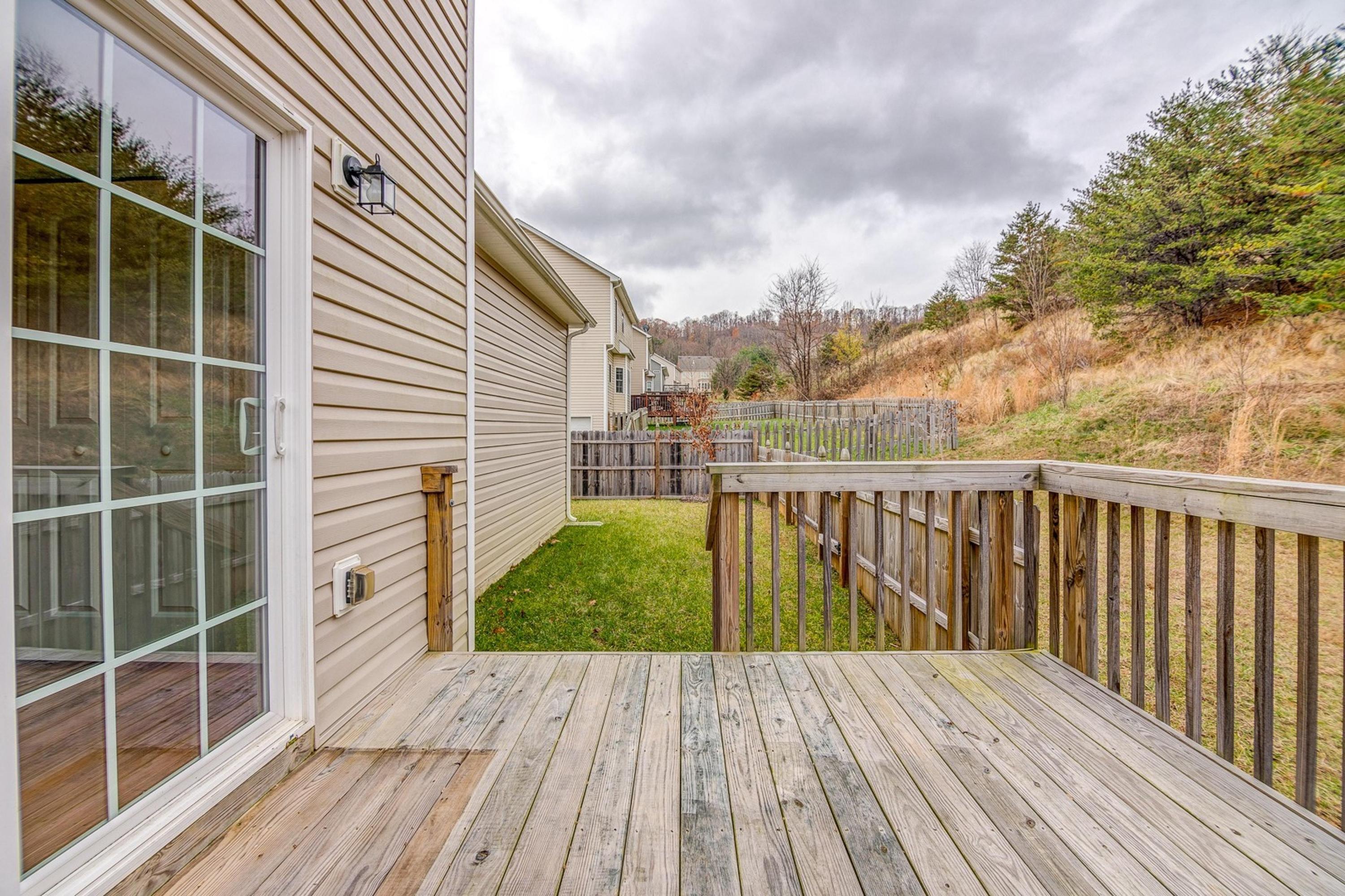 1017 Longview Road Roanoke, VA 24018 - Photo 13 of 38 013-294665-1017 Longview Road-14_7123888