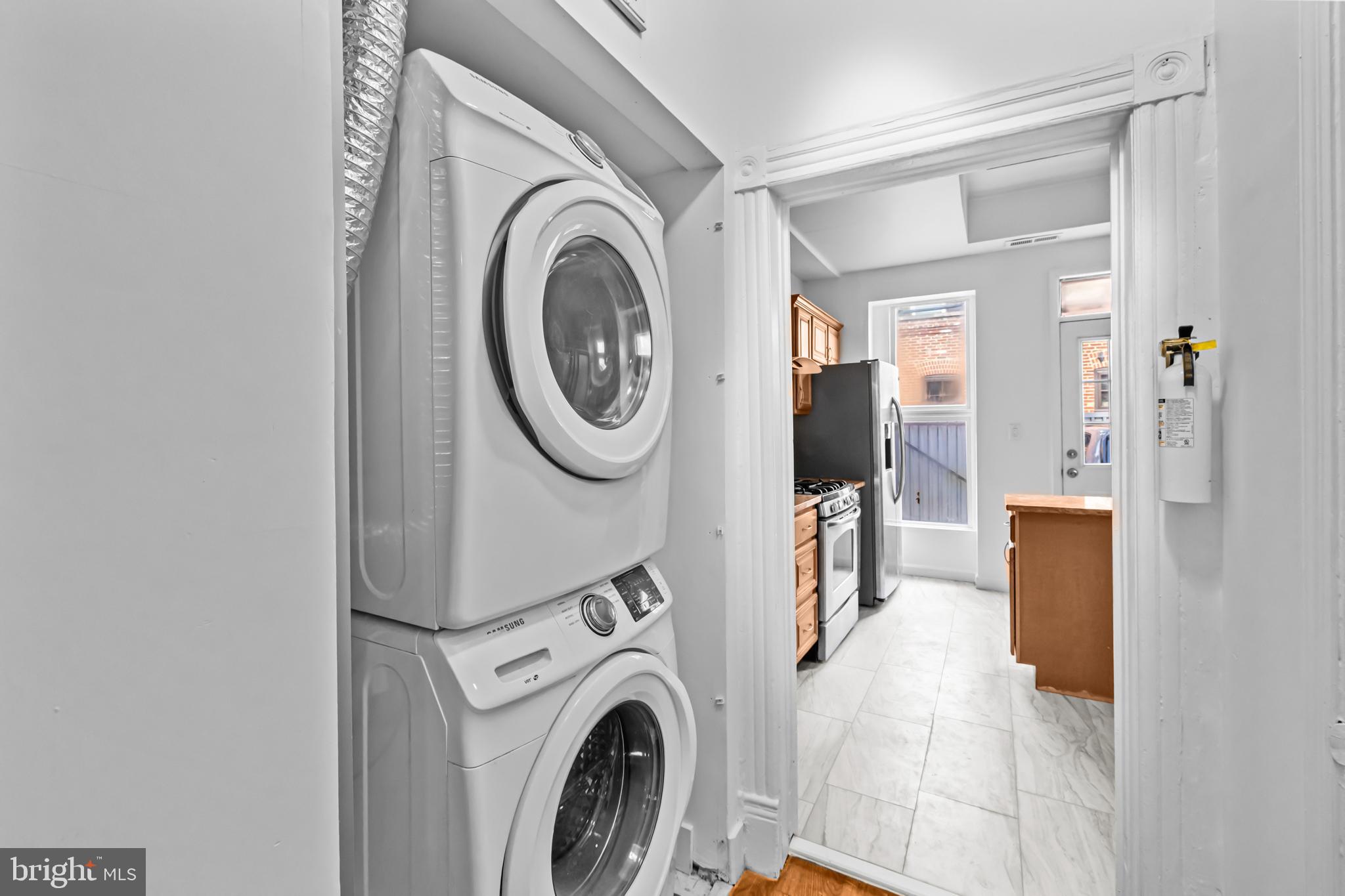 1021 Columbia Road Northwest Washington, DC 20001 - Photo 13 of 55