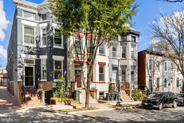 $1,125,000 | 1021 Columbia Road Northwest, Washington, DC 20001