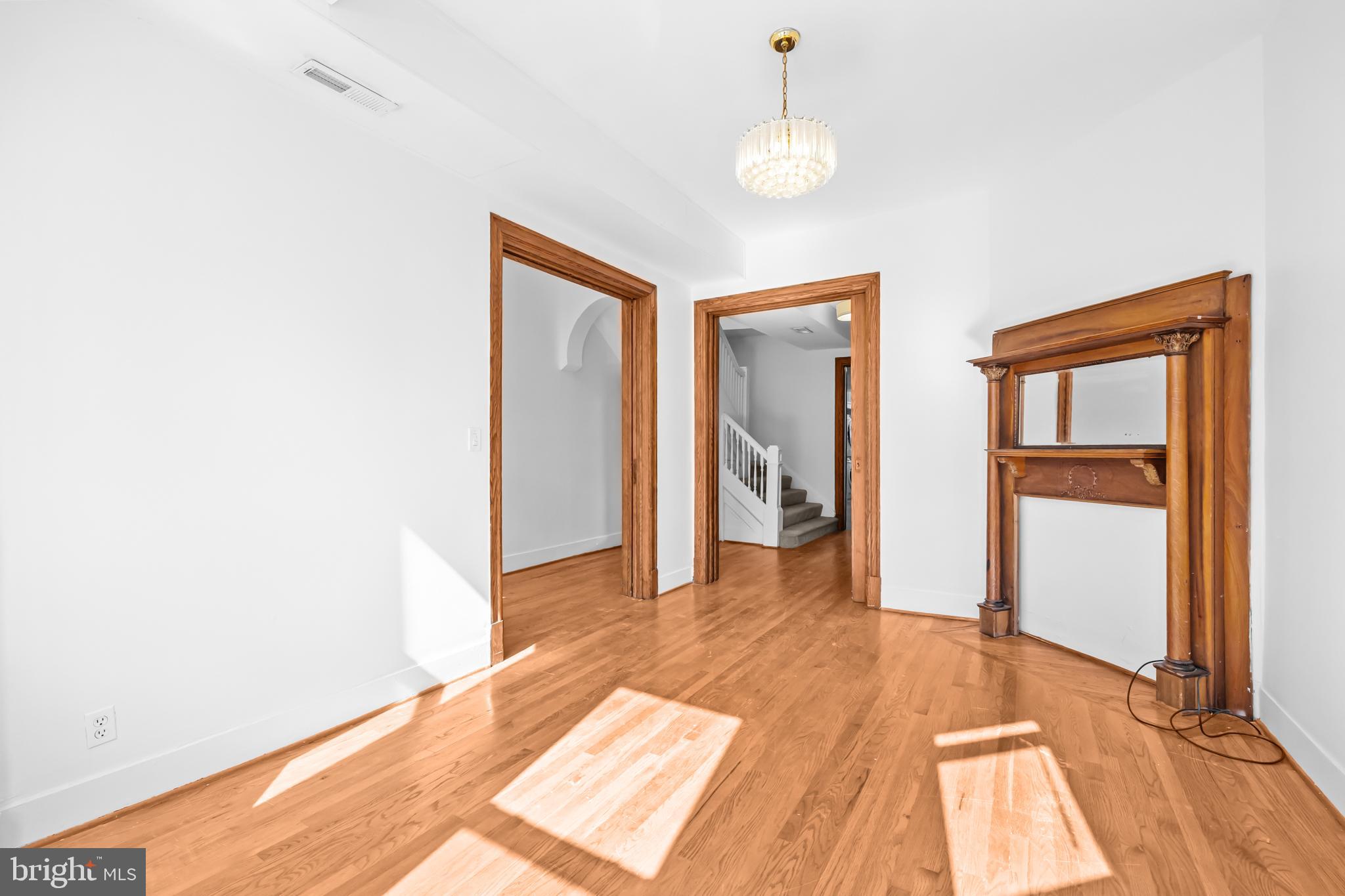 1021 Columbia Road Northwest Washington, DC 20001 - Photo 6 of 55 a view interior of the house