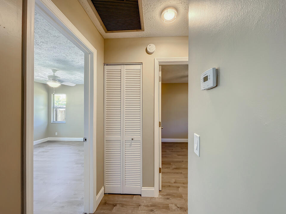 4477 Southeast Salvatori Road Stuart, FL 34997 - Photo 11 of 32 11