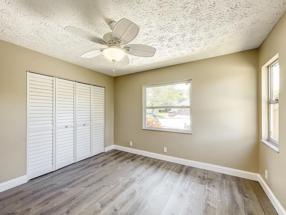 4477 Southeast Salvatori Road Stuart, FL 34997 - Photo 13 of 32 13