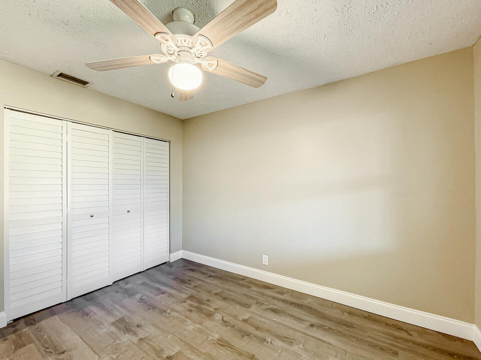 4477 Southeast Salvatori Road Stuart, FL 34997 - Photo 17 of 32 17