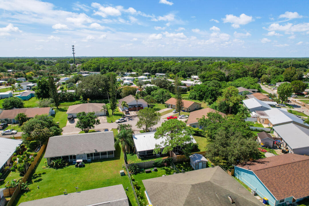 4477 Southeast Salvatori Road Stuart, FL 34997 - Photo 30 of 32 30