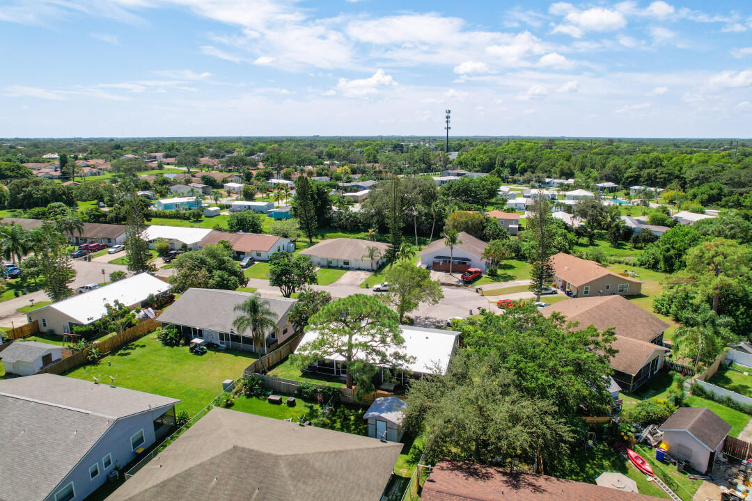 4477 Southeast Salvatori Road Stuart, FL 34997 - Photo 31 of 32 31