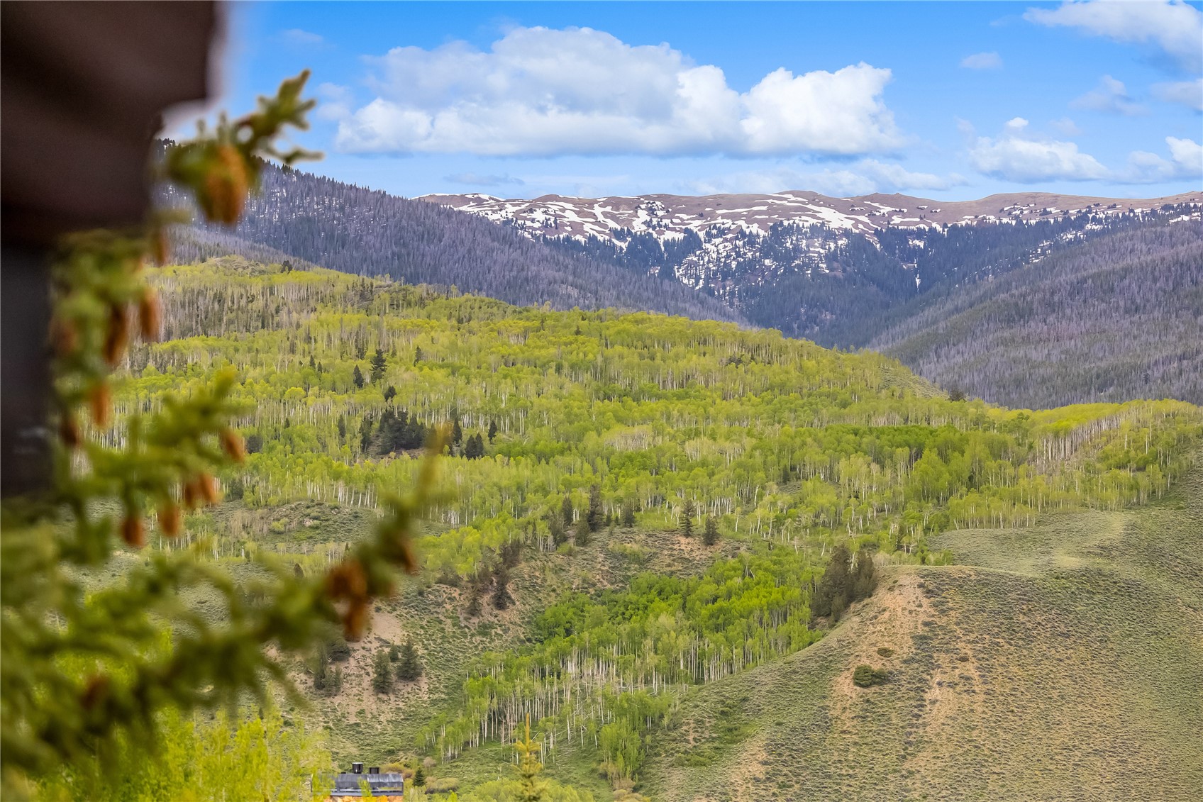 2870 Hunter's Knob Road Silverthorne, CO 80498 - Photo 30 of 36 Gallery Image 30