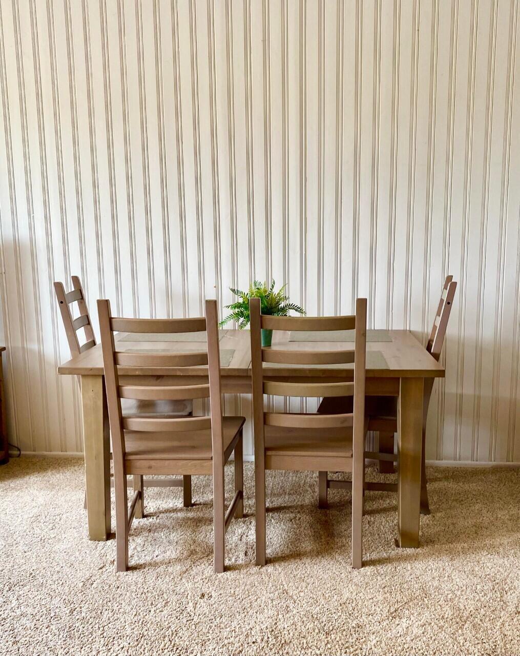 352 Main Street Huron, OH 44839 - Photo 3 of 9 Dining Area
