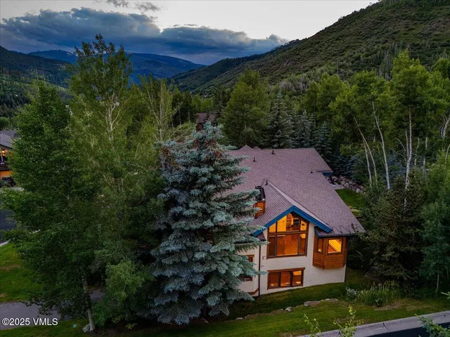 a view of a building