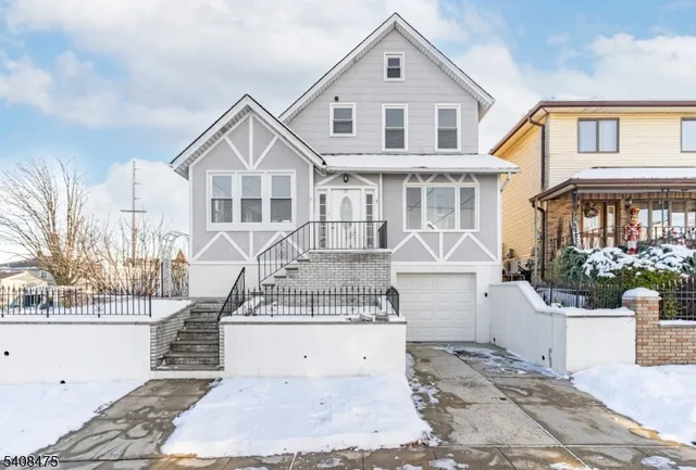 $600,000 | 242 Midland Avenue, Kearny, NJ 07032