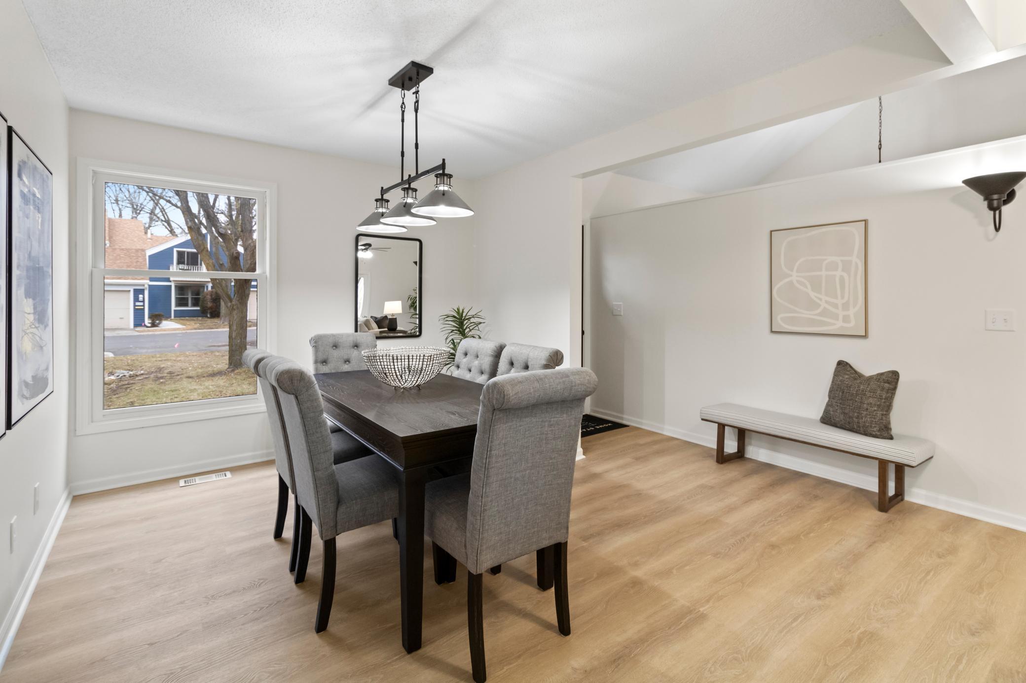 9307 Nesbitt Road Bloomington, MN 55437 - Photo 4 of 33 Gallery Image 4