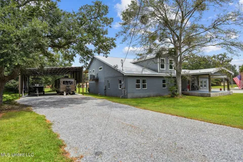 $360,000 | 1980 Washington Street, Bay St. Louis, MS 39520
