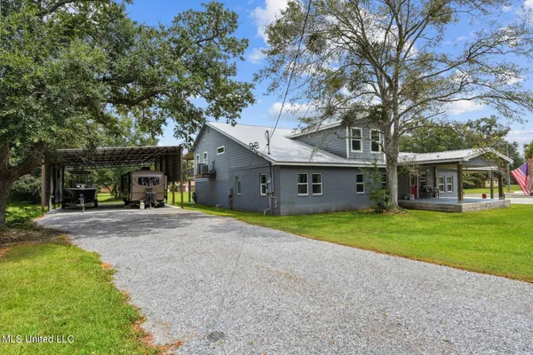 $360,000 | 1980 Washington Street, Bay St. Louis, MS 39520