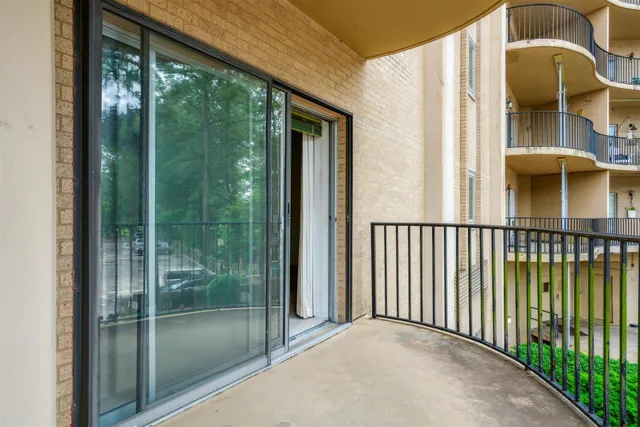 $95,000 | 475 North Highland Street, Unit 2K, Memphis, TN 38122