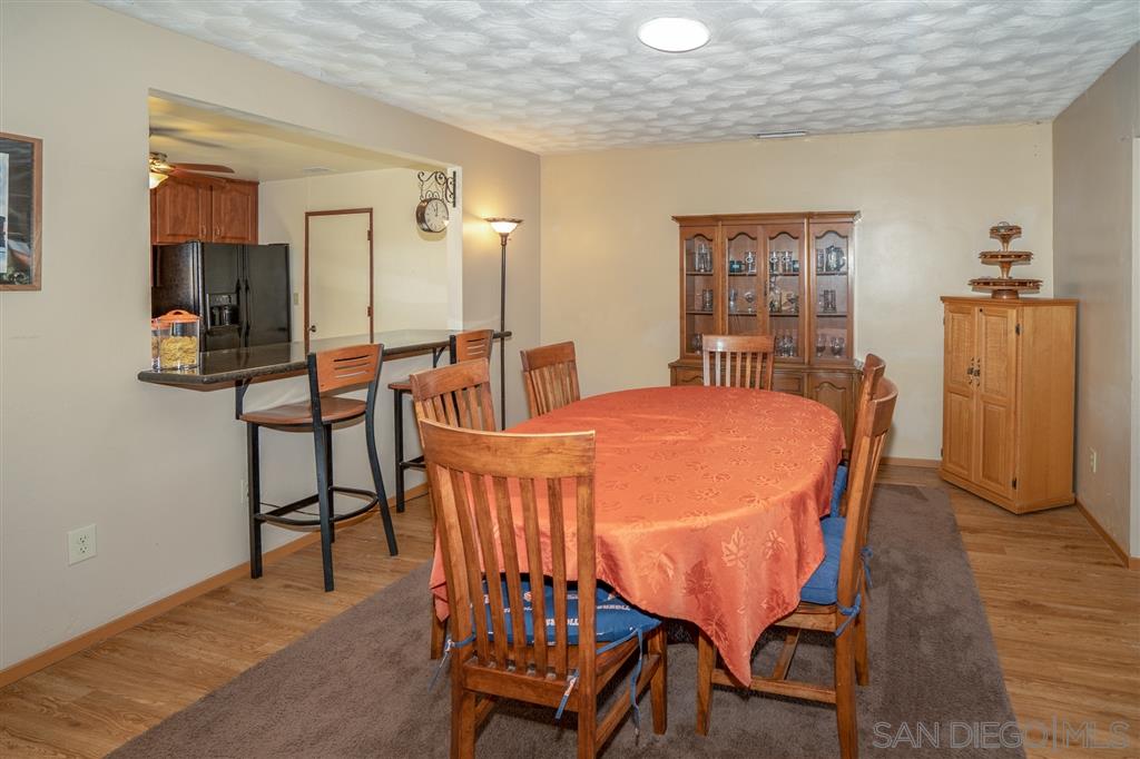 9748 Abbeyfield Road Santee, CA 92071 - Photo 5 of 25 Gallery Image 5
