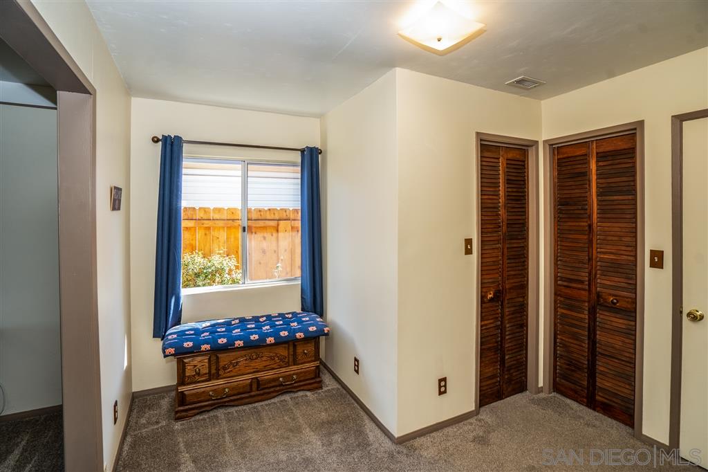 9748 Abbeyfield Road Santee, CA 92071 - Photo 9 of 25 Gallery Image 9