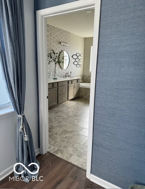5733 Birtz Road Indianapolis, IN 46216 - Photo 21 of 46 Gallery Image 21