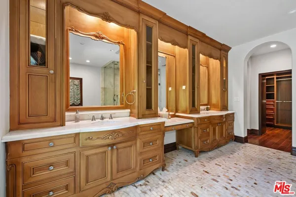 $22,995 | 2108 San Ysidro Drive, Beverly Hills, CA 90210