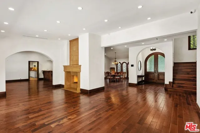 $24,995 | 2108 San Ysidro Drive, Beverly Hills, CA 90210