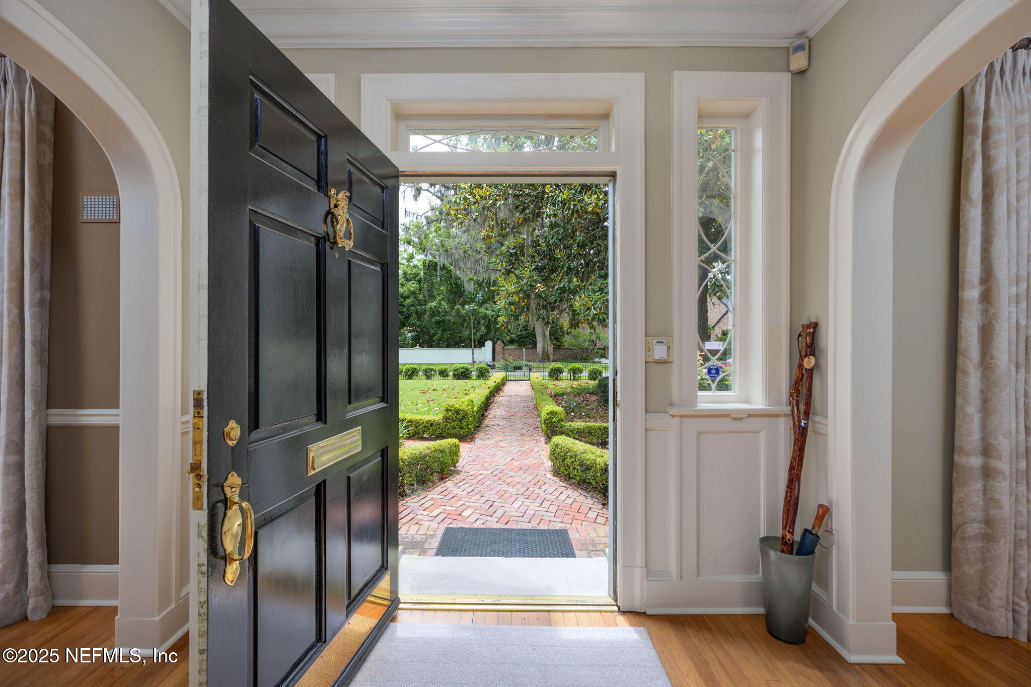 2127 River Road Jacksonville, FL 32207 - Photo 16 of 54 Front Entry