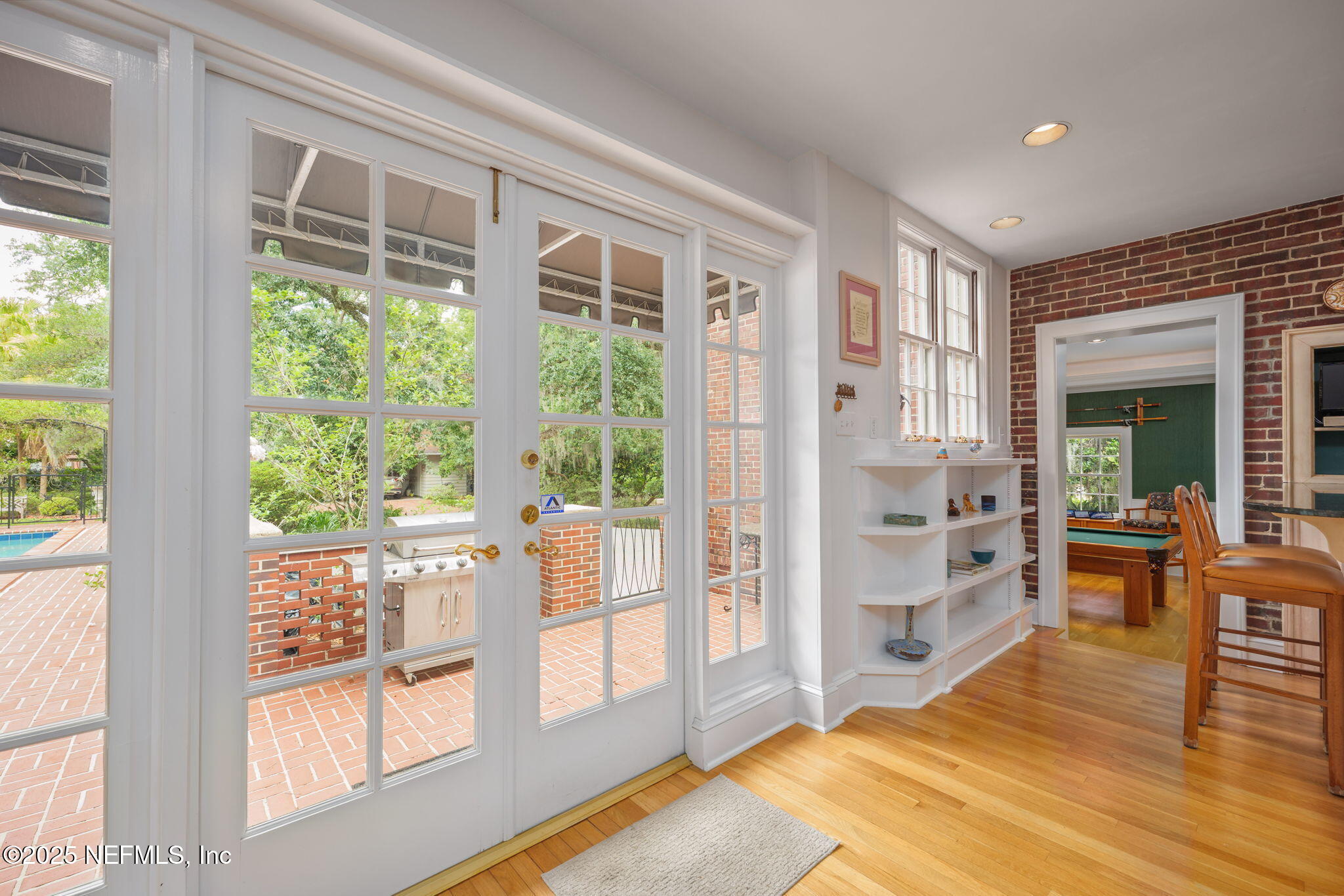 2127 River Road Jacksonville, FL 32207 - Photo 30 of 54 Exit to Covered Patio