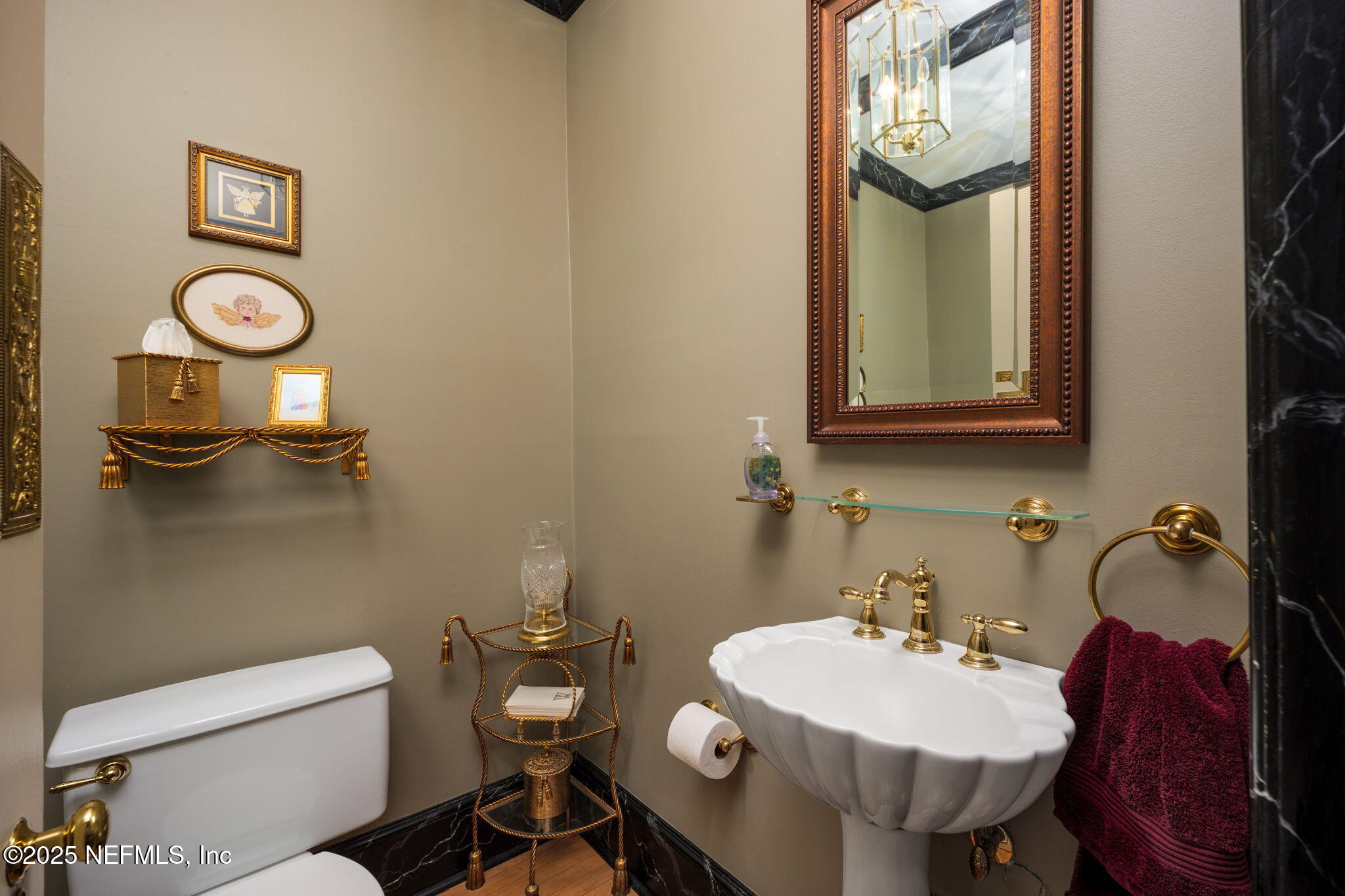 2127 River Road Jacksonville, FL 32207 - Photo 35 of 54 Downstairs Powder Bath