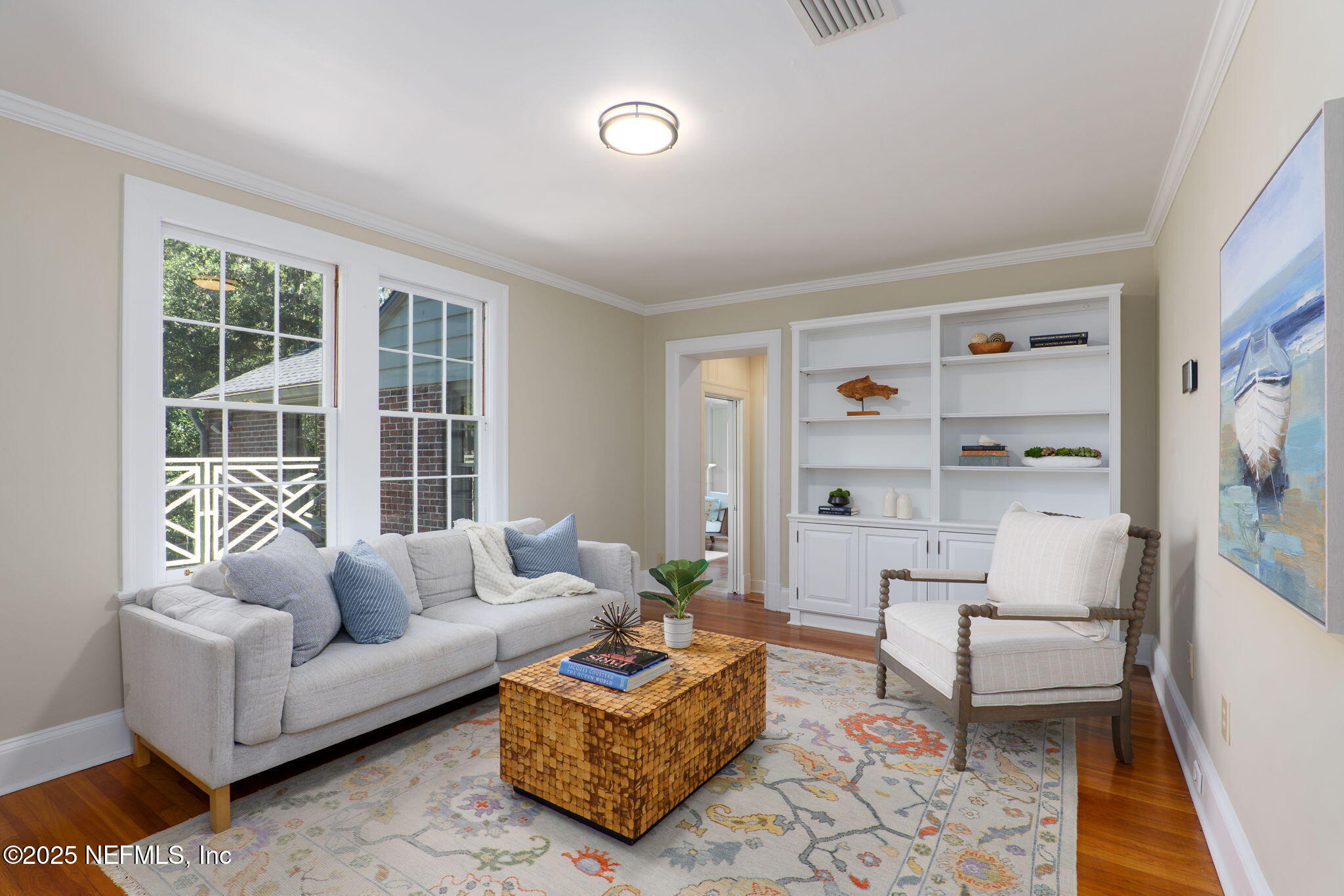 2127 River Road Jacksonville, FL 32207 - Photo 38 of 54 Upstairs Sitting Area