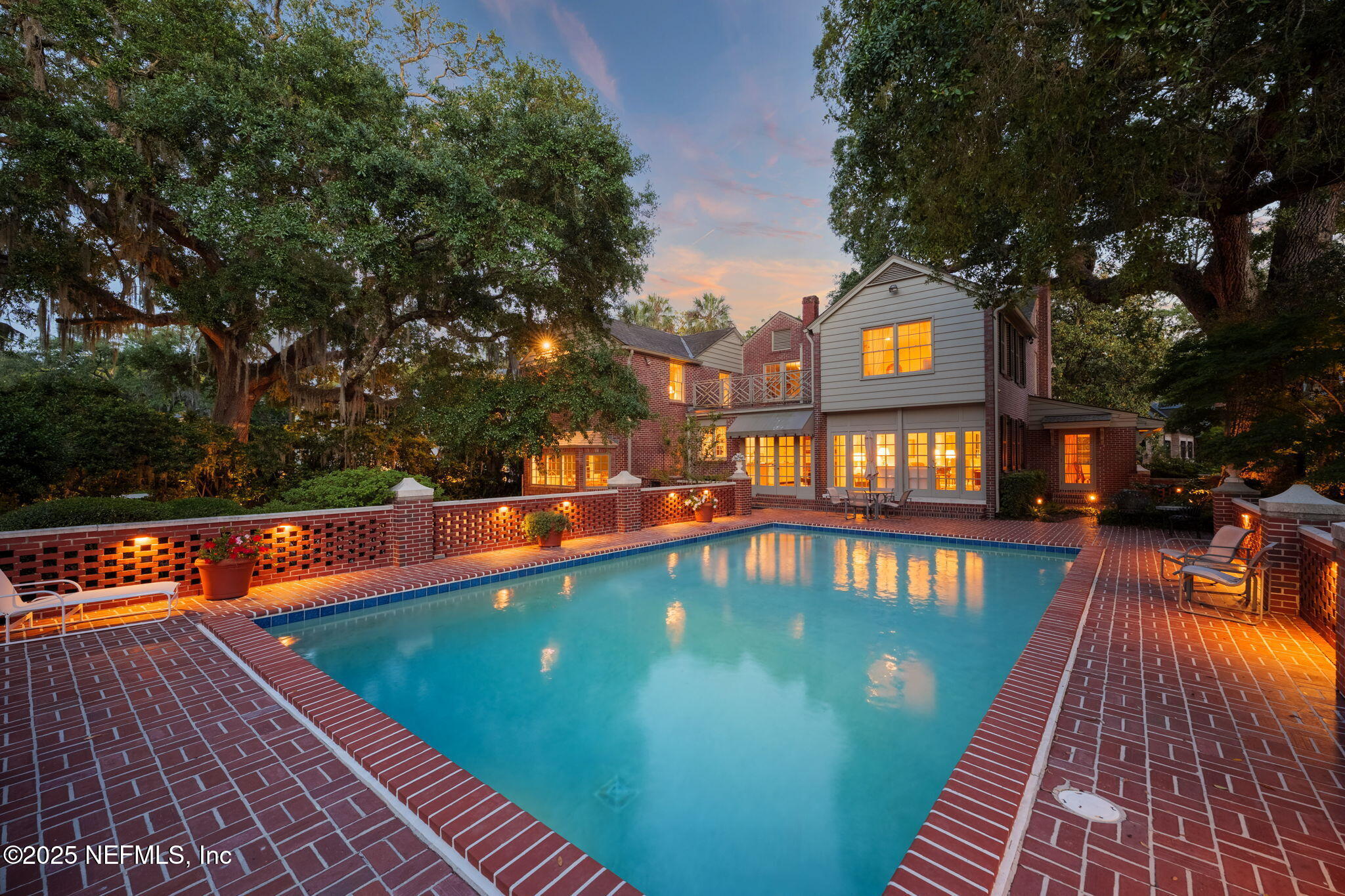 2127 River Road Jacksonville, FL 32207 - Photo 6 of 54 Rear Elevation