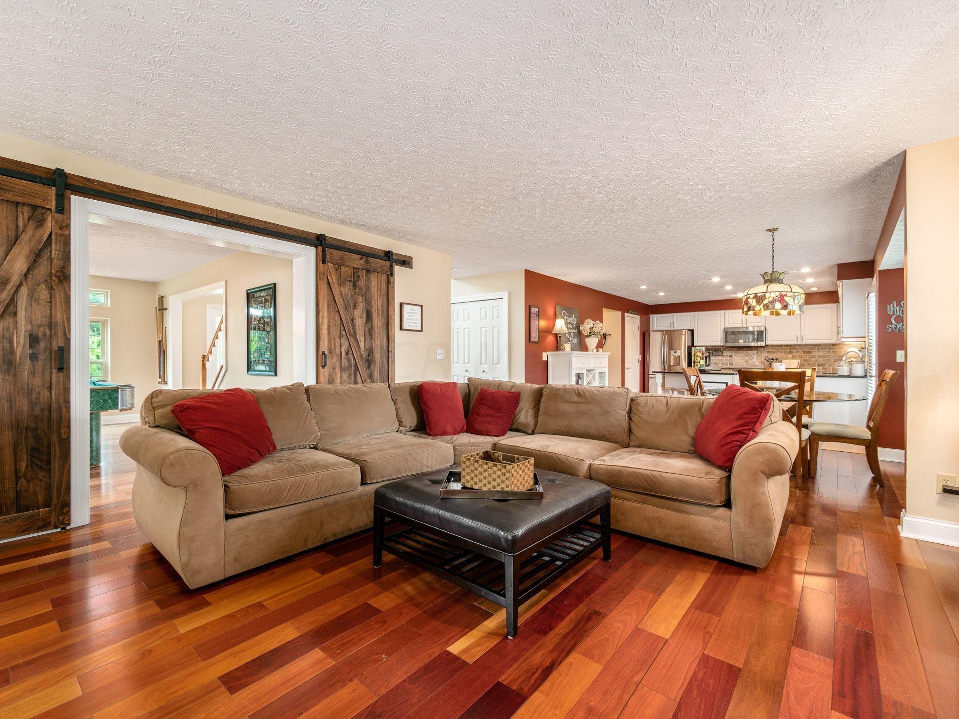 5680 Wilcox Road Dublin, OH 43016 - Photo 11 of 54 Gallery Image 11