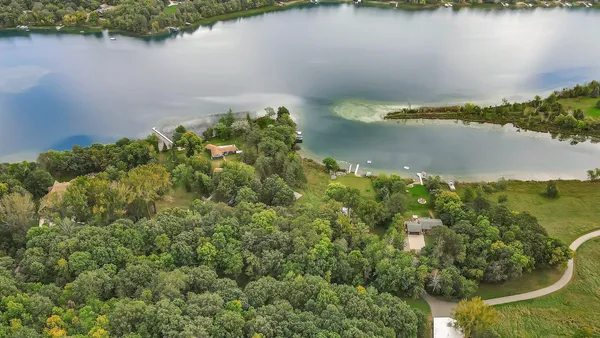 $575,000 | 29380 Lilac Road, St. Joseph, MN 56374