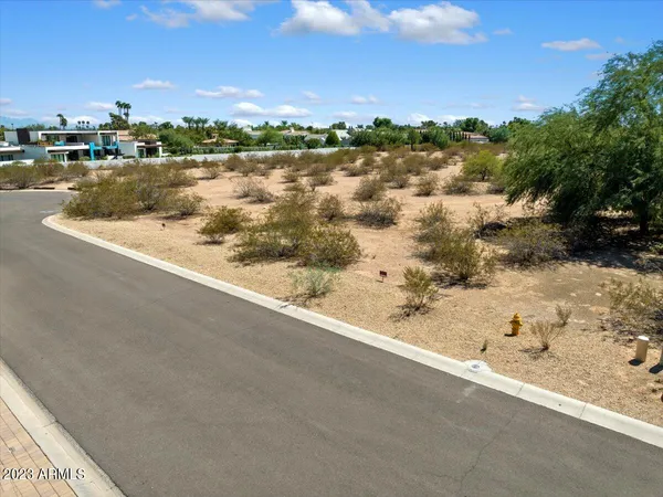 $8,650,000 | 6633 East Valley Vista Lane, Unit 3, Paradise Valley, AZ 85253