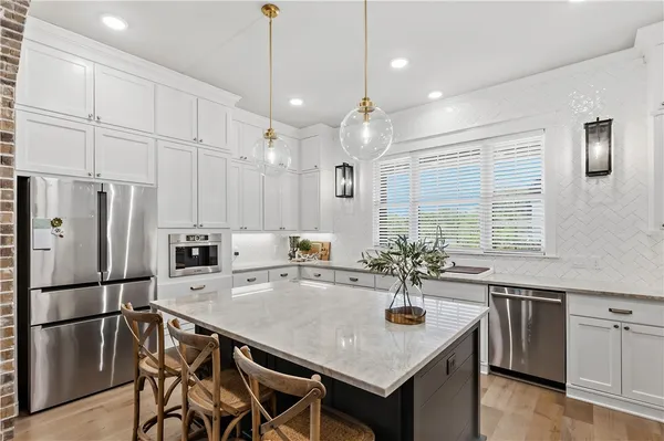 $874,900 | 4900 Pearl River Court, College Station, TX 77845