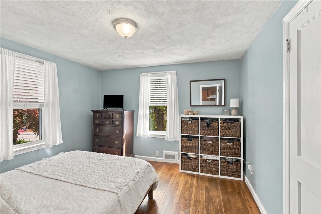 87 Potowomut Road Warwick, RI 02818 - Photo 14 of 38 Gallery Image 14
