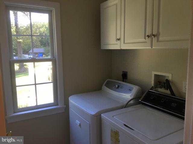 117 Church Road Arnold, MD 21012 - Photo 21 of 30 Interior (General)