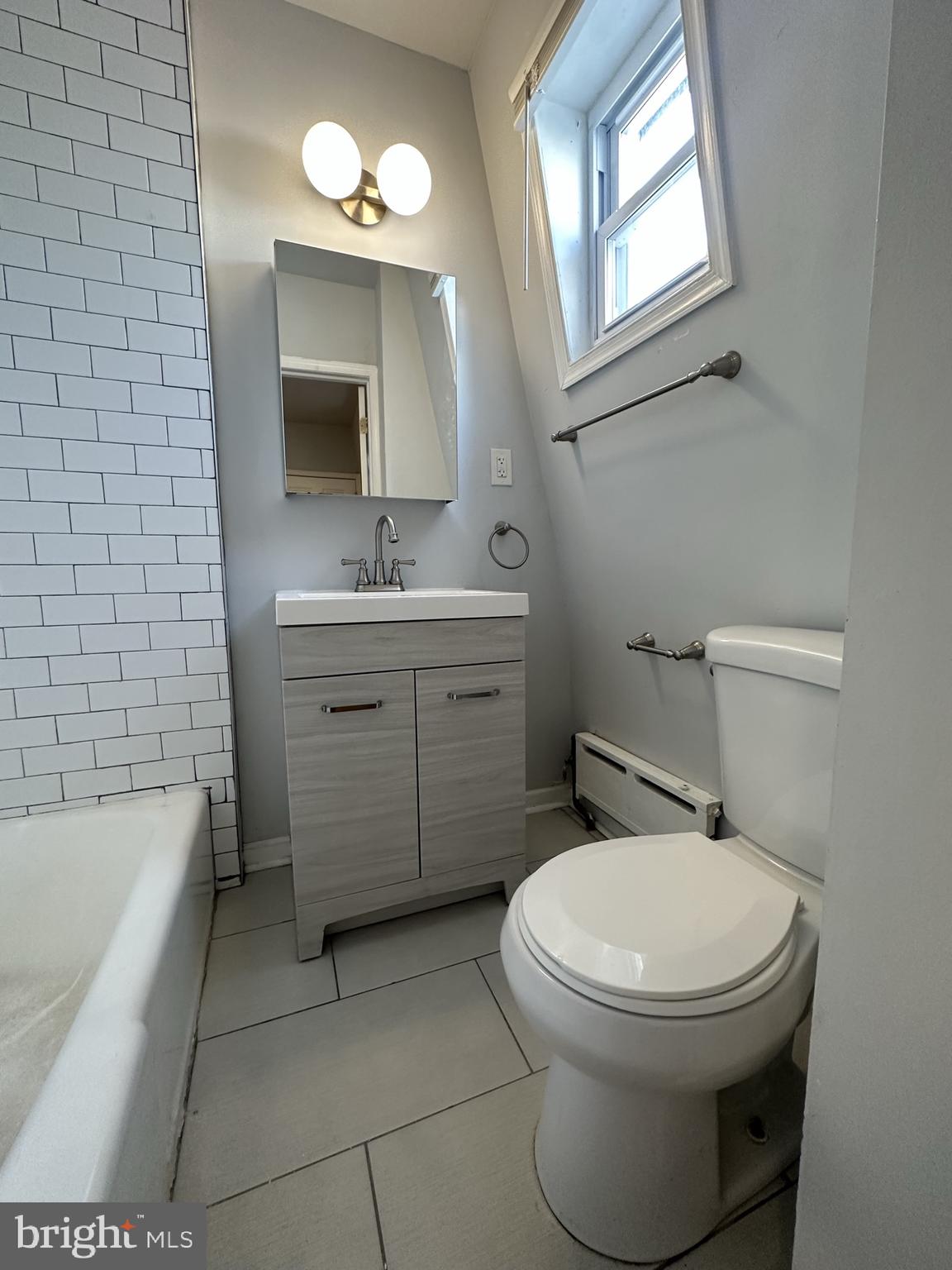 1028 Spruce Street, Unit 7 Philadelphia, PA 19107 - Photo 17 of 26